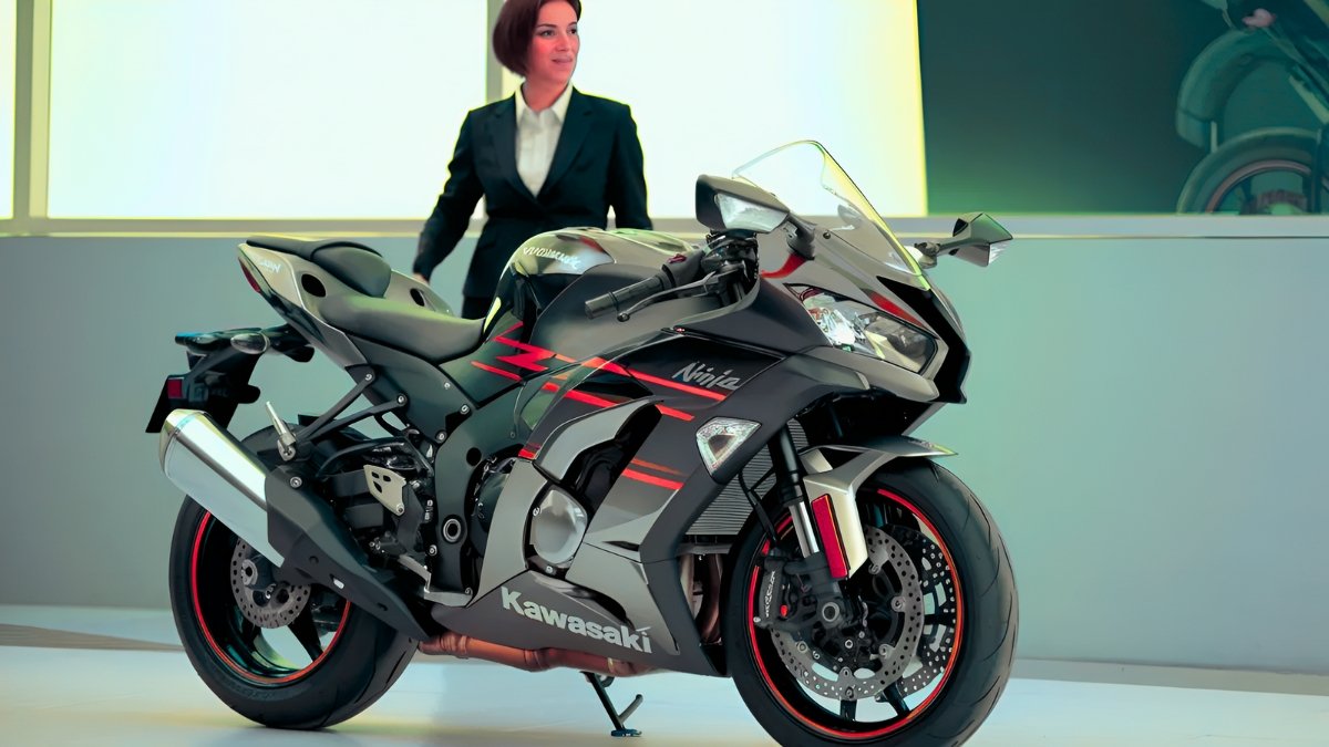 Kawasaki Ninja R15 Rival 2025 Compact Design Meets High-Performance Sportsbike